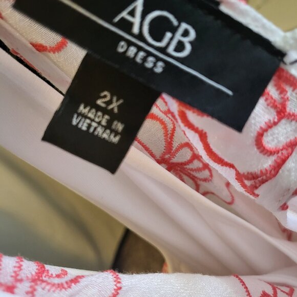 AGB Women Plus Size 2X Summer Dress White & Red Sheer w/Lining Floral NWT - Picture 10 of 10